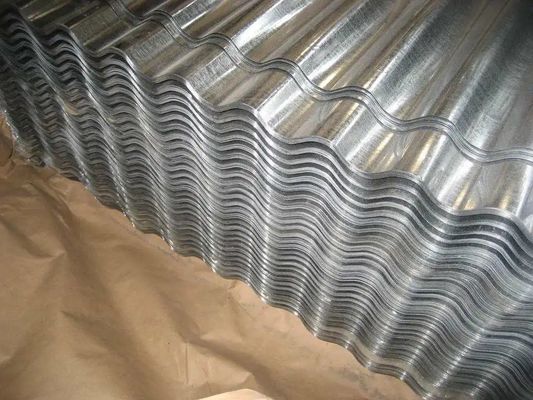 60-95HRB صلابة السطح الصلب المموج للأسقف والبناء