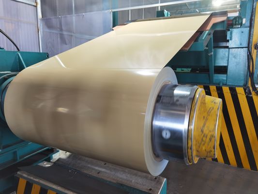 0.13-0.8mm PPGL لفائف الفولاذ مغلفة الفولاذية الفولاذية المزخرفة لبناء البناء