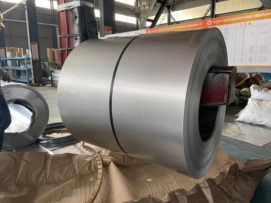 صفيحة فولاذية من الفولاذ الالوزينك العادية 0.13mm-0.8mm لفائف الفولاذ الالوزينك مع 20-30٪ إطالة
